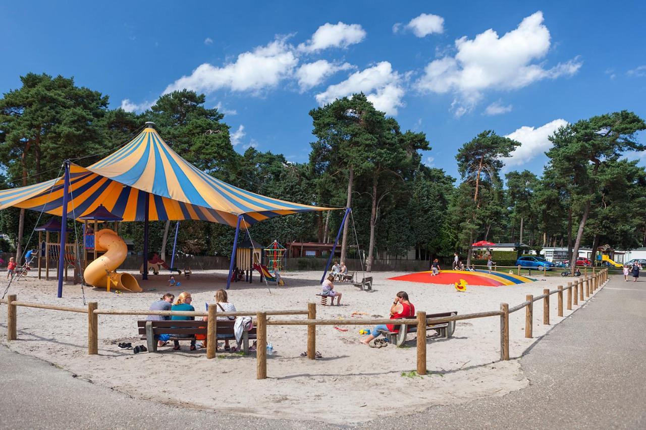 Hotel Camping Blauwe Meer Nv Lommel Exterior foto
