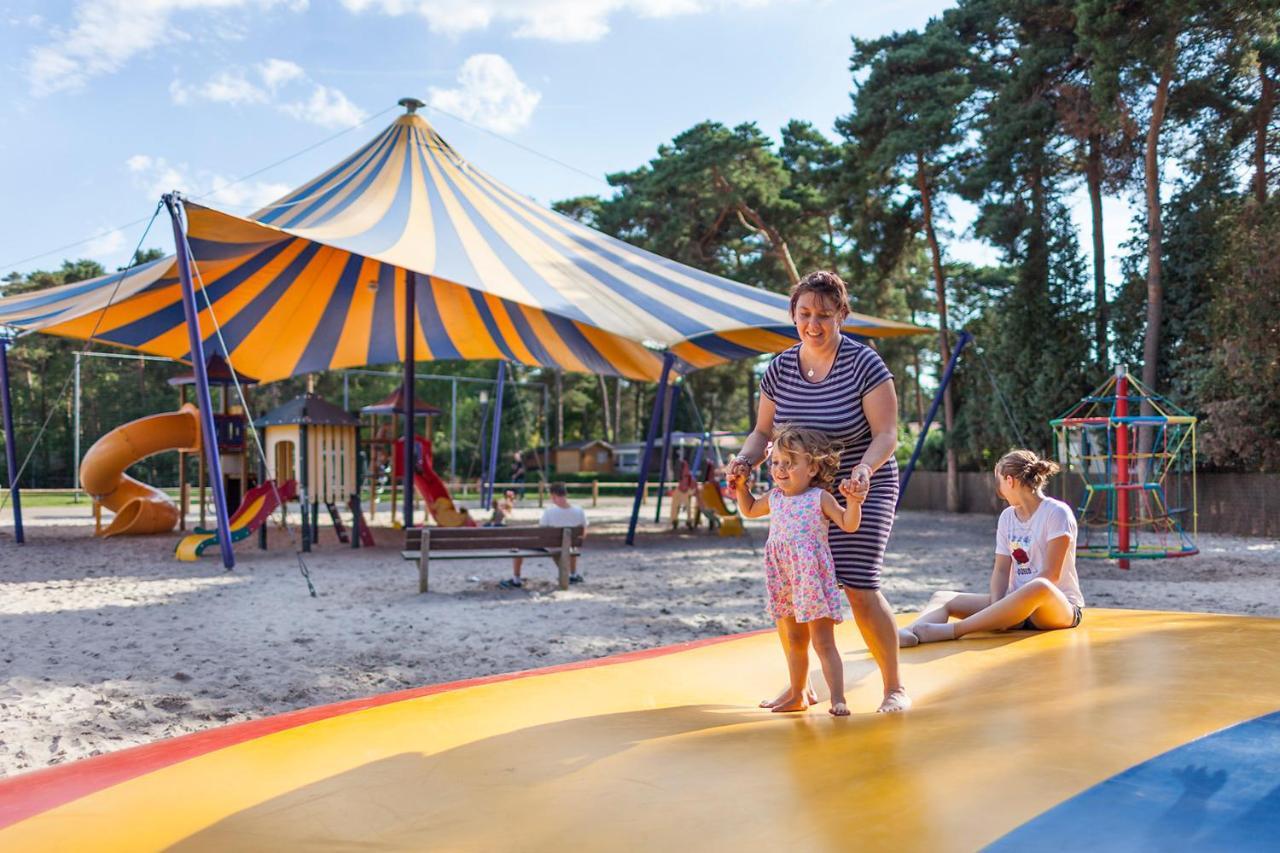 Hotel Camping Blauwe Meer Nv Lommel Exterior foto